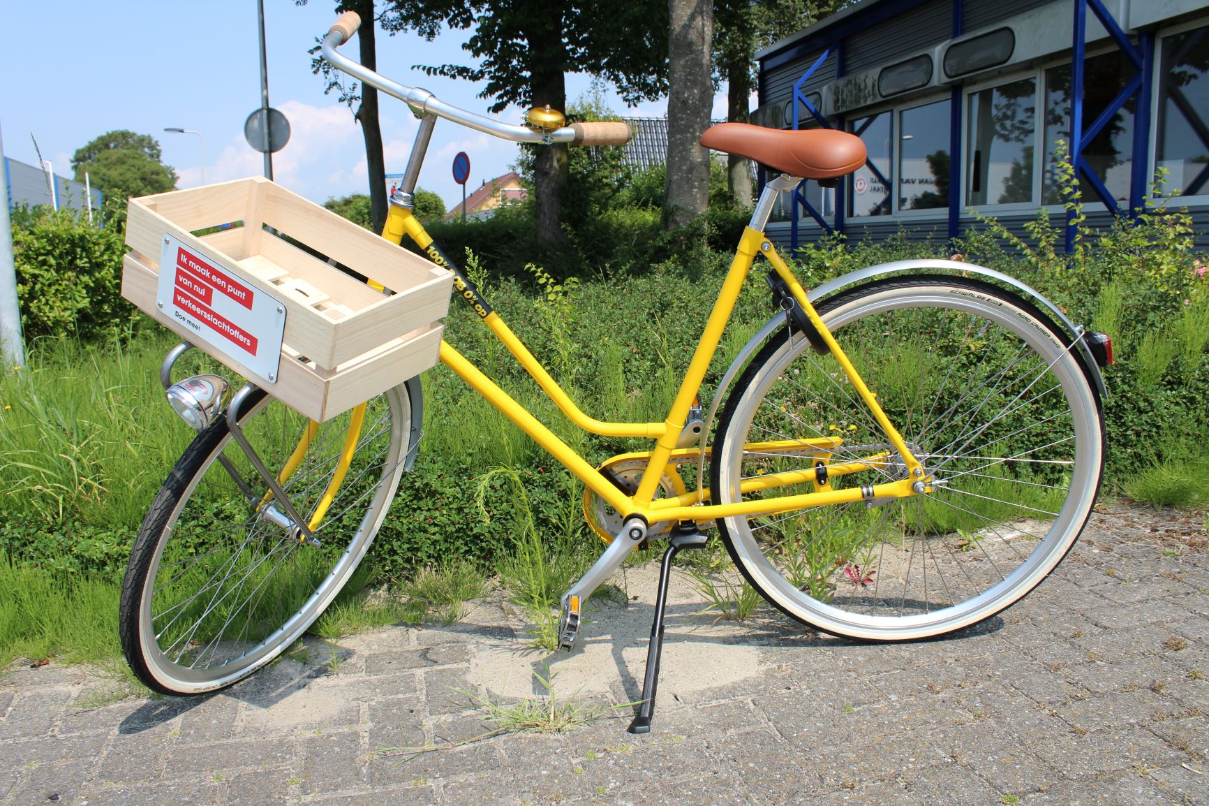 Dameselftal S.V. Loosduinen wint een Bob-fiets! - S.V. Loosduinen