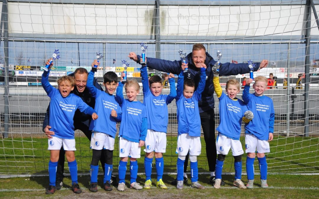 S.V. Loosduinen Jo8-1 kampioen in de 3e fase!!!!