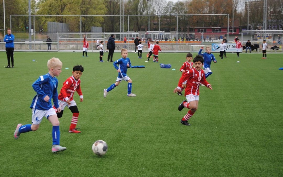 HMSH Jo8-1 – S.V. Loosduinen Jo8-1 7-2