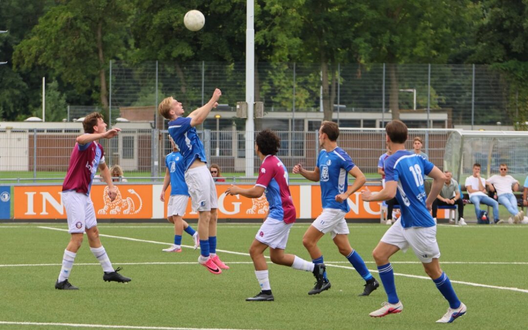 foto’s S.V. Loosduinen 2 – Sportclub Monster 3