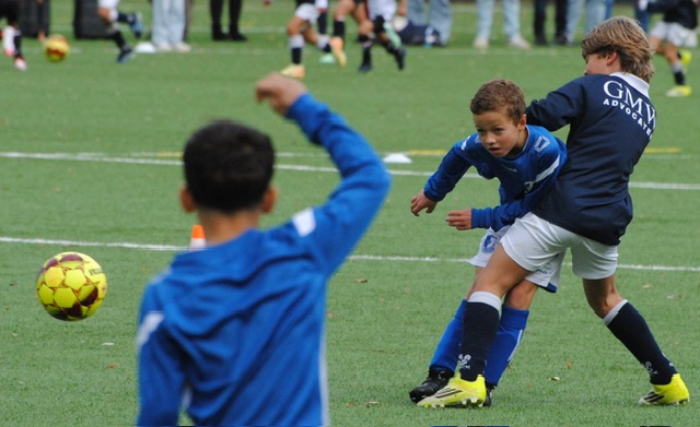 Quick Jo9-2 Loosduinen Jo9-1  (2-8)